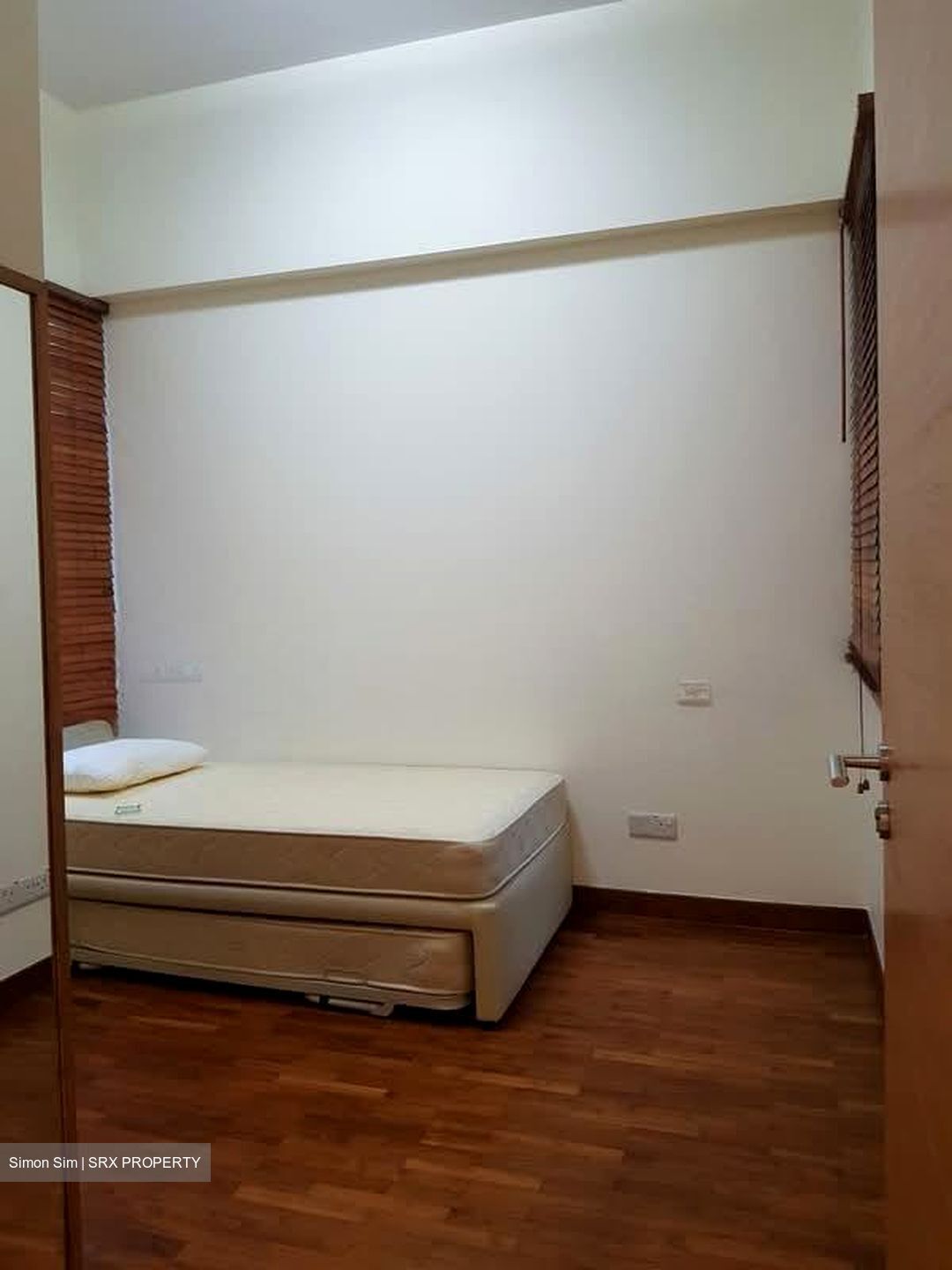 The Waterina (D14), Apartment #553312651